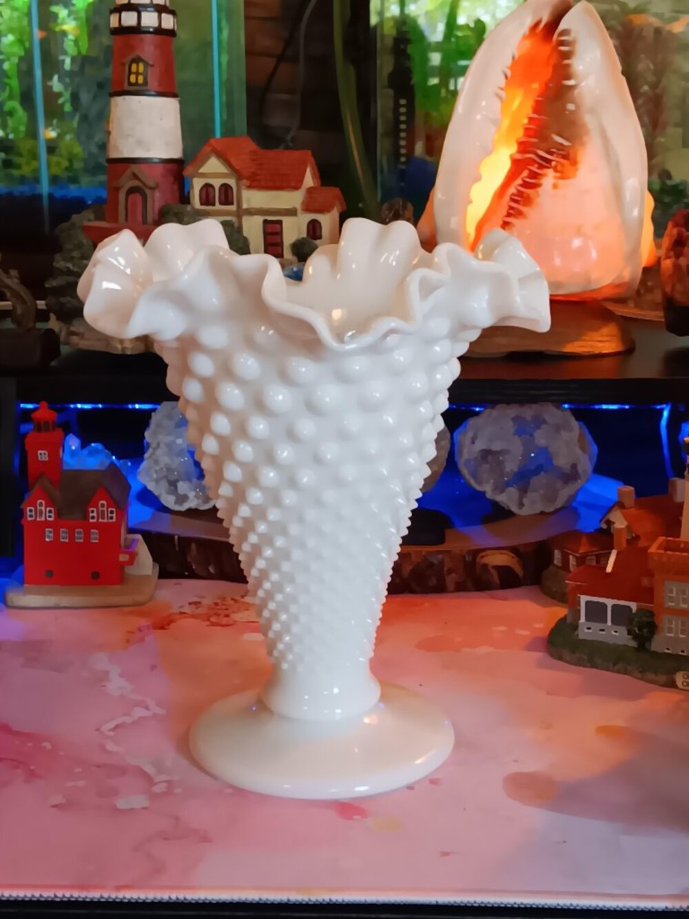 Vintage Fenton Hobnail Ruffled Trumpet Vase Milk Glass BEAUTIFUL~MINT! 7-3/4inch